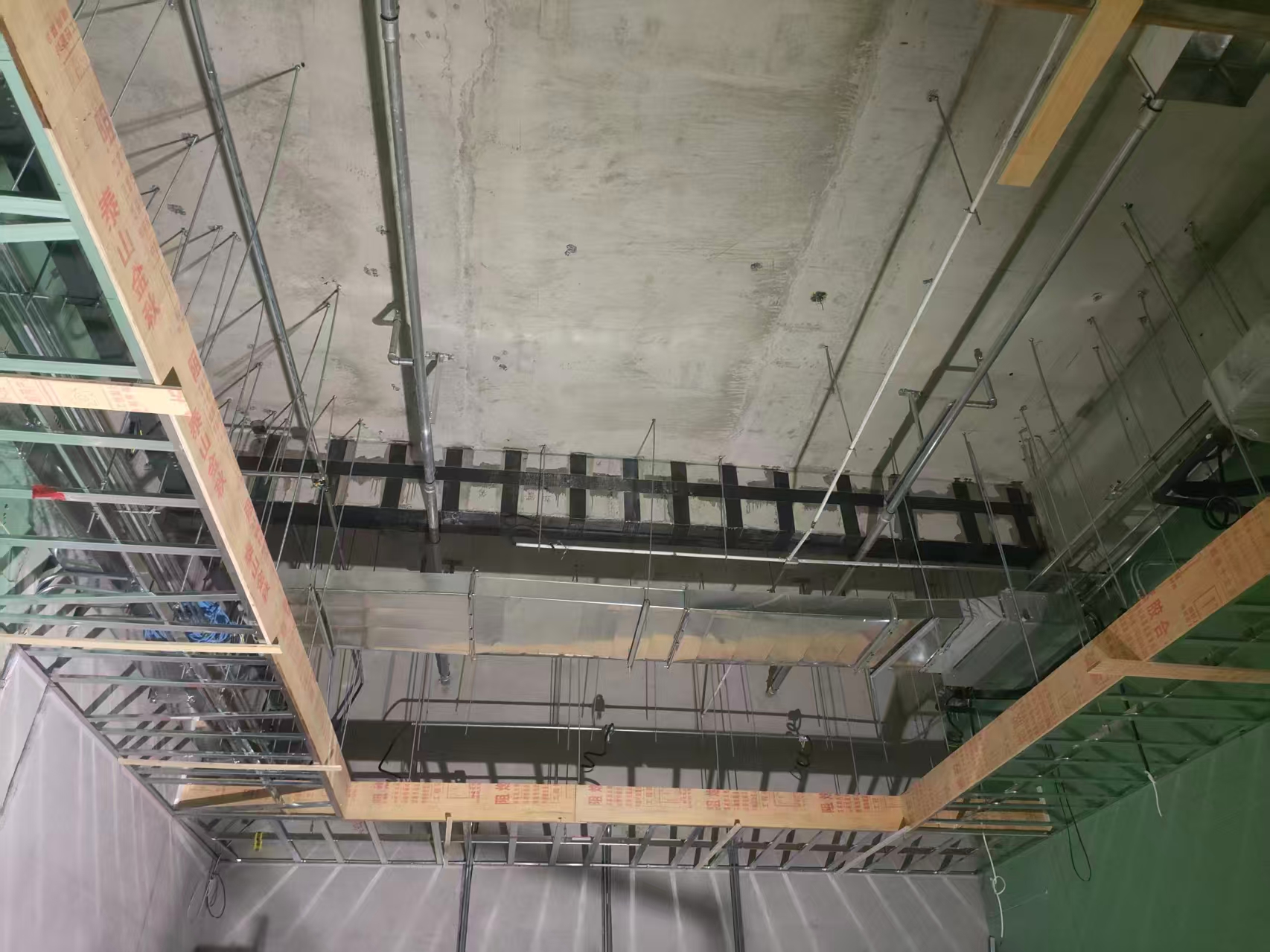 青岛碳纤维布加固施工方案